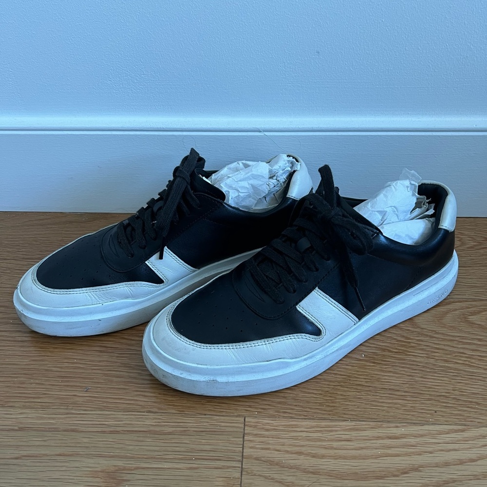 Cole Haan Shoes - Size US 9